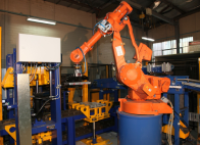 CÓ NÊN SỬ DỤNG DÂY CHUYỀN CHIẾT RÓT TỰ ĐỘNG?